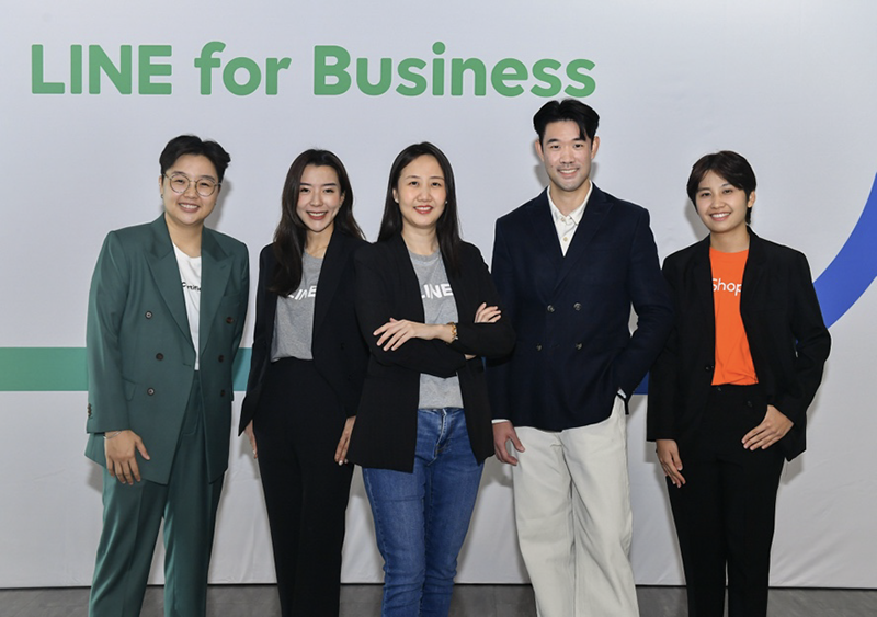 LINE จับมือ Shopee จัดงานสัมมนา E-Commerce Mastery ครั้งแรกของความร่วมมือระหว่าง LINE และ Shopee เพื่อส่งเสริมให้ความรู้ SME ไทย ในการทำการตลาดแบบ Cross-platform